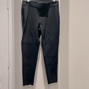 Black straight leg leggings